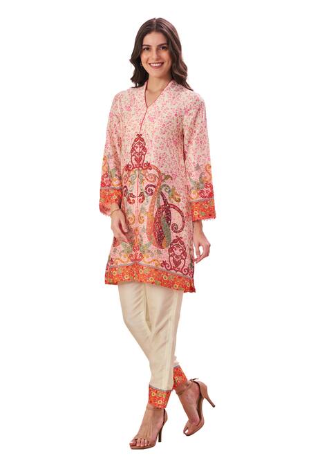 Buy Taroob Cream Silk, Linen V-neck Paisley Print Kurta And Pant Set Buy_Taroob_Cream Silk, Linen V-neck Paisley Print Kurta And Pant Set