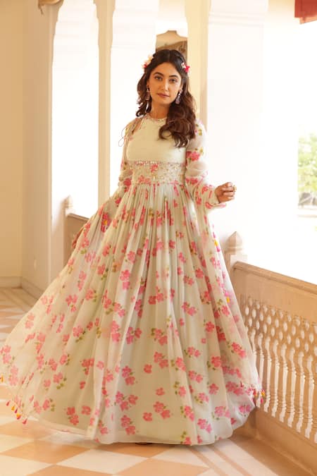 Buy_Manisha Soni Couture_Green Chiffon, Georgette Cut Work, Sequins Flower Print Anarkali With Dupatta 