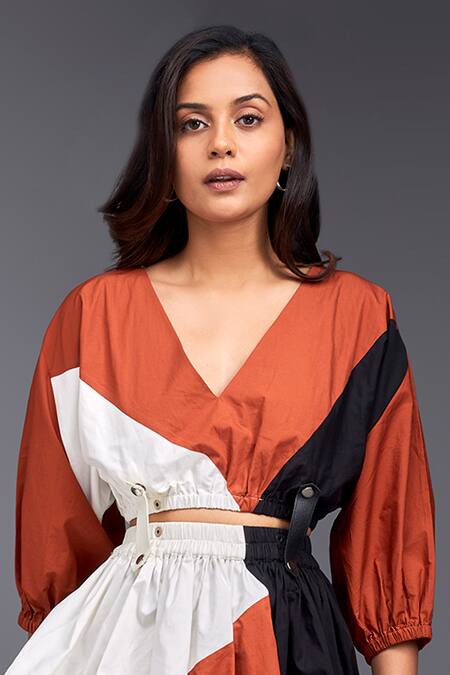 Deepika Arora_Orange Cotton V-neck Color Block Top And Skirt Set _Online_at_Aza_Fashions