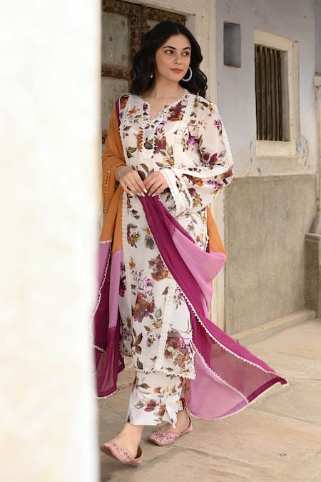 Nuhh Botanical Print Kurta Set 