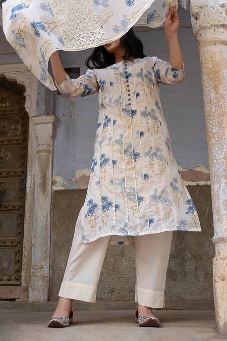 Buy_Nuhh_Blue Cotton Lace Round Neck Flower Print Kurta Set _Online_at_Aza_Fashions