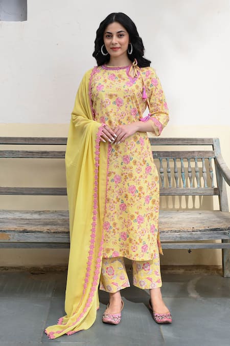 NUHH Cotton Rose Print Kurta Pant Set 