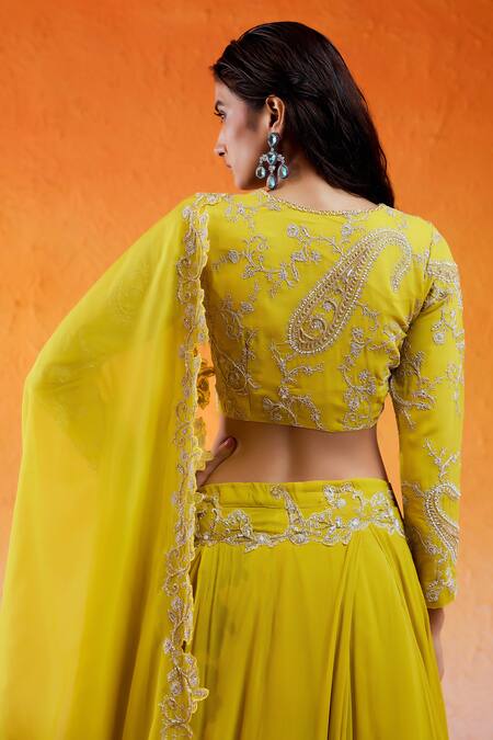 Buy_Redpine Designs_Yellow Viscose Embroidery, Cut Work Round Neck Daisy Lehenga Set 