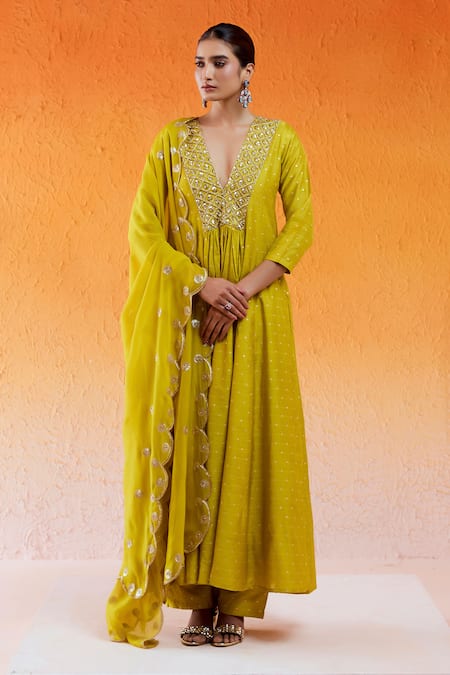 Redpine Designs Yellow Anarkali And Pant Chanderi Hand Embroidery Cutdana V-neck Daisy Set 