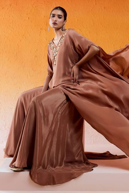 Shop Redpine Designs Brown Crepe, Viscose Cut Work, Sequins Hand Embroidered Kurta And Sharara Set Shop_Redpine Designs_Brown Crepe, Viscose Cut Work, Sequins Hand Embroidered Kurta And Sharara Set