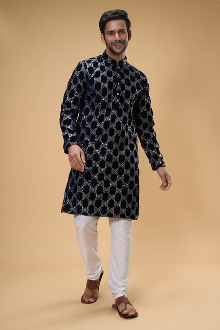 Arihant Rai Sinha Embroidered Kurta 