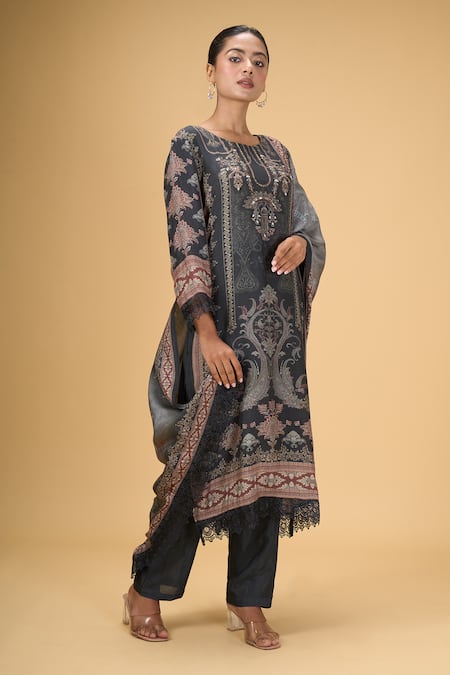 Samyukta Singhania Pakistani Digital Print Kurta Salwar Set 