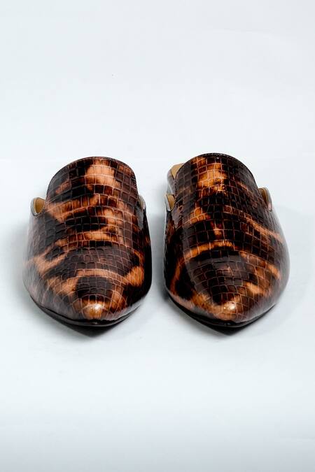 Buy Aniket Gupta Brown Textured Leather Slip-on Mules Online at Aza Fashions Buy_Aniket Gupta_Brown Textured Leather Slip-on Mules_Online_at_Aza_Fashions