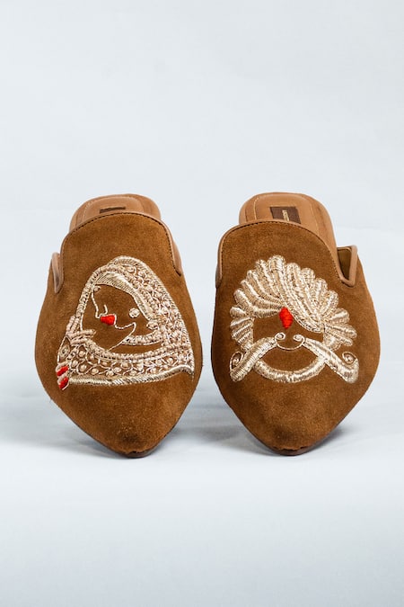 Shop_Aniket Gupta_Brown Zardozi Khamagani Embroidered Mules _at_Aza_Fashions