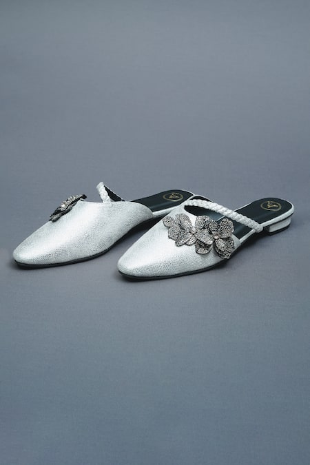 Shop Sana K luxurious Footwear Silver Metallic Lilly Bloom Mules Flats at Aza Fashions Shop_Sana K luxurious Footwear_Silver Metallic Lilly Bloom Mules Flats _at_Aza_Fashions