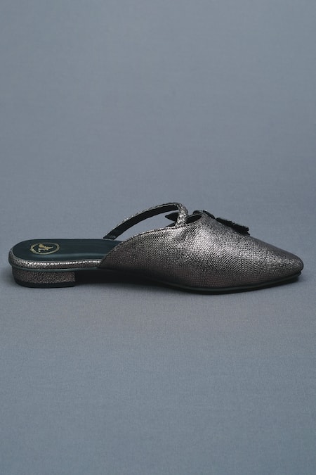 Sana K luxurious Footwear Grey Zilly Metallic Bloom Mules Flats at Aza Fashions Sana K luxurious Footwear_Grey Zilly Metallic Bloom Mules Flats _at_Aza_Fashions