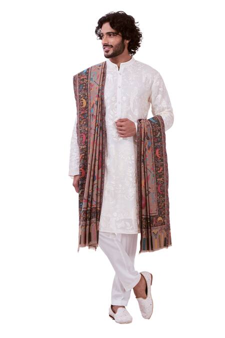 Taroob Beige Shikargah Kani Fine Wool Animal Motif Shawl Online at Aza Fashions Taroob_Beige Shikargah Kani Fine Wool Animal Motif Shawl_Online_at_Aza_Fashions