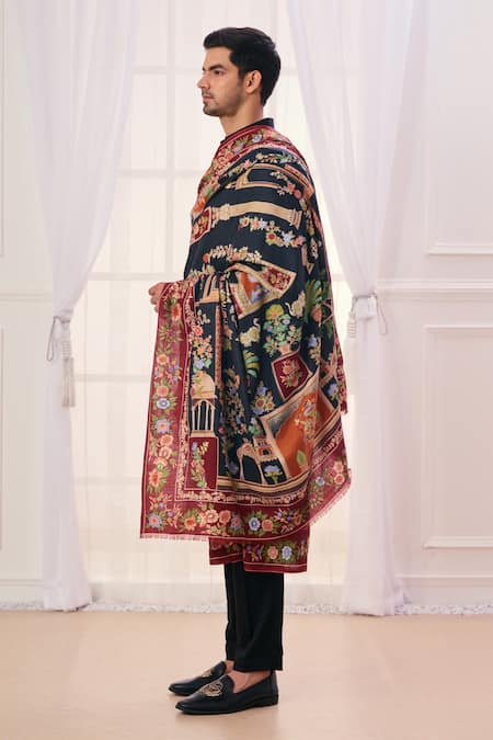 Buy Taroob Black Kalamkari Embroidery Raj Darbar Shawl Online at Aza Fashions Buy_Taroob_Black Kalamkari Embroidery Raj Darbar Shawl_Online_at_Aza_Fashions