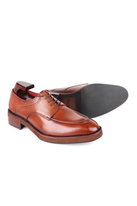 Shop_Fellmonger_Brown Mirror Glossed Patina Saddle Derbies 