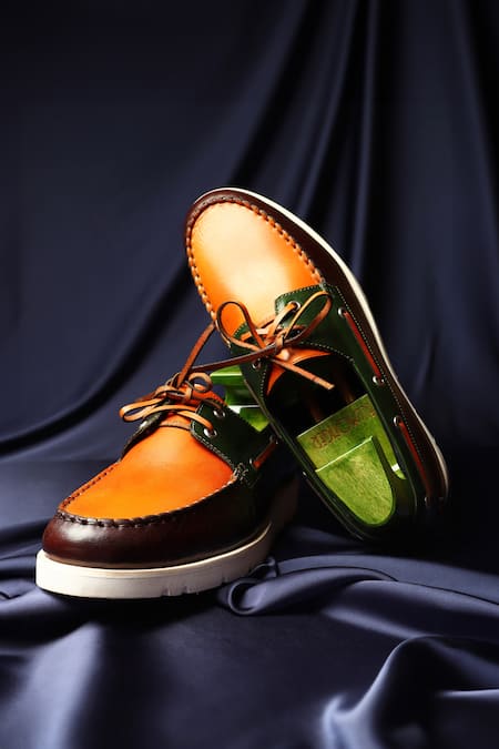 Fellmonger Brown Triple Tone Mirror Glossed Boat Derby Shoes 