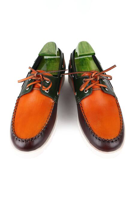 Buy_Fellmonger_Brown Triple Tone Mirror Glossed Boat Derby Shoes 
