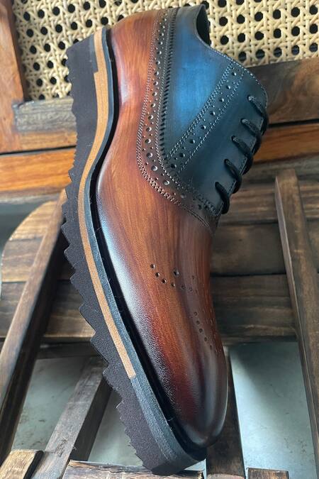 Buy Fellmonger Blue Solid Lace-up Oxford Shoes Online at Aza Fashions Buy_Fellmonger_Blue Solid Lace-up Oxford Shoes _Online_at_Aza_Fashions