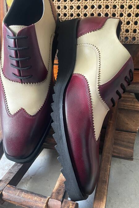 Buy Fellmonger Red Solid Plain Lace-up Oxford Shoes Online at Aza Fashions Buy_Fellmonger_Red Solid Plain Lace-up Oxford Shoes _Online_at_Aza_Fashions