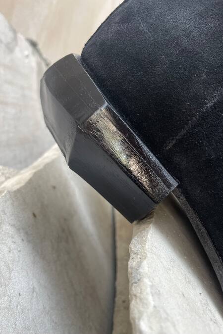 Fellmonger Black Solid Pointed Boots Online at Aza Fashions Fellmonger_Black Solid Pointed Boots _Online_at_Aza_Fashions