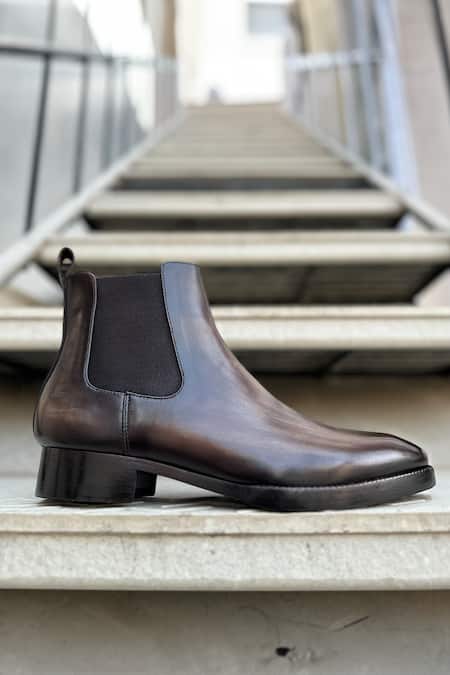 Fellmonger Grey Solid Chelsea Boots 
