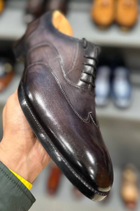 Buy_Fellmonger_Grey Solid Oxford Shoes 