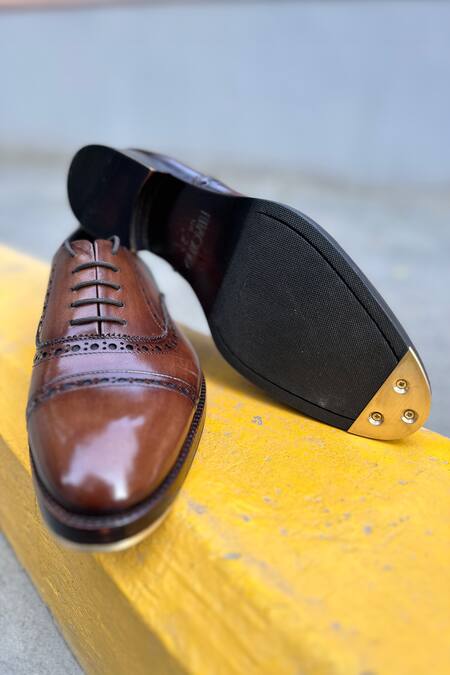 Fellmonger_Brown Solid Lace-up Punched Oxford Shoes _at_Aza_Fashions