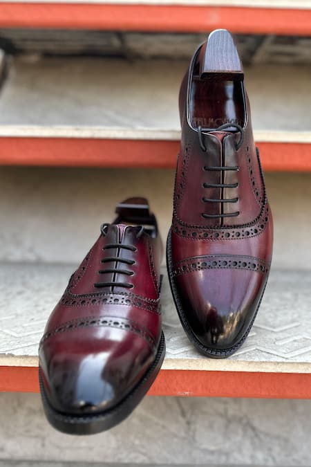 FELLMONGER Plain Lace-Up Punched Oxford Shoes 