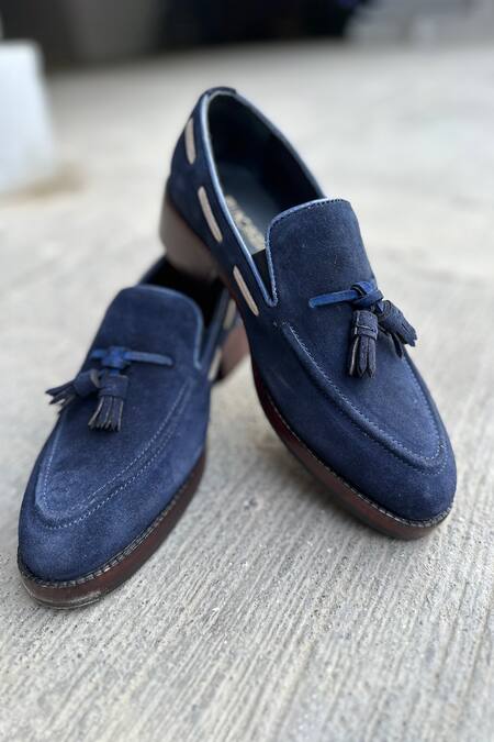 Buy_Fellmonger_Blue Solid Tassel Loafers 