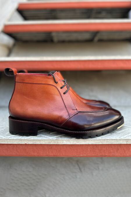 Buy Fellmonger Brown Solid Lace-up Chukka Boots Buy_Fellmonger_Brown Solid Lace-up Chukka Boots