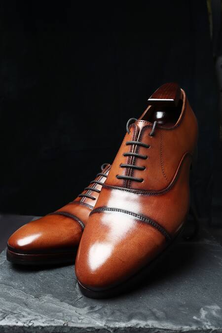 Fellmonger_Brown Stitchline Thread Mirror Glossed Patina Captoe Oxfords _Online_at_Aza_Fashions