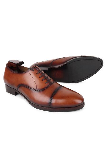 Buy_Fellmonger_Brown Stitchline Thread Mirror Glossed Patina Captoe Oxfords 