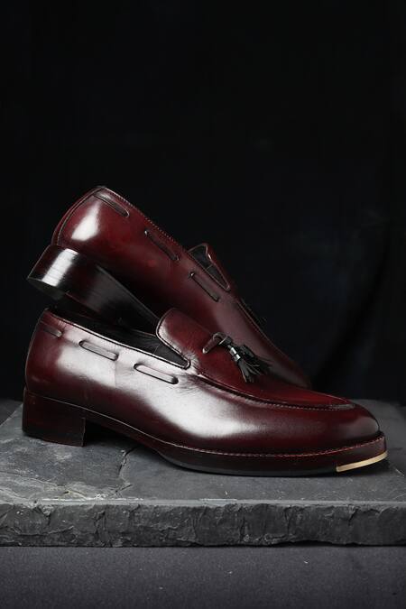Fellmonger_Maroon Mirror Glossed Classic Loafers _Online_at_Aza_Fashions
