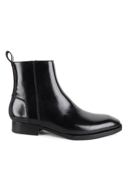 Shop_Fellmonger_Black Plain Leather Boots _Online_at_Aza_Fashions