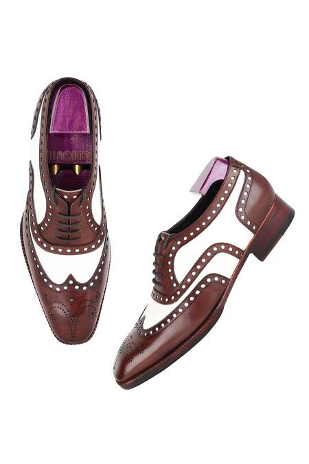 Buy_Fellmonger_White Mirror Glossed Textured Oxford Shoes _Online_at_Aza_Fashions