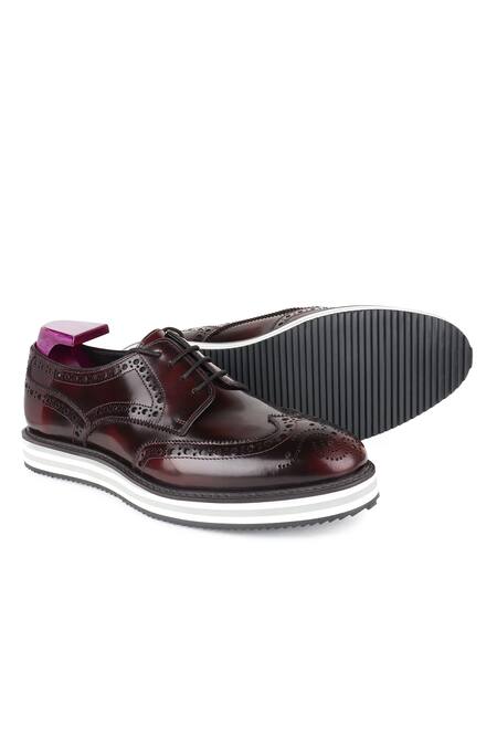 Buy_Fellmonger_Wine Textured Leather Derby Sneakers 