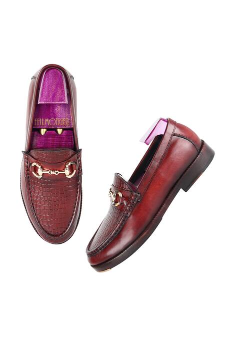 Buy_Fellmonger_Maroon Croco Texture Leather Buckle Embellished Loafers _Online_at_Aza_Fashions