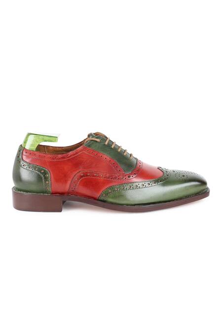 Fellmonger_Green Glossed Textured Leather Perforated Oxford Shoes _Online_at_Aza_Fashions