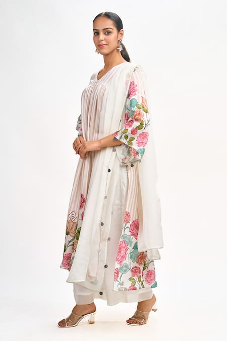 Shop_Tanu Malhotra_White Cotton, Organza, Silk Gota Patti V-neck Floral Stripe Print Kurta Set 