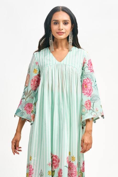 Buy_Tanu Malhotra_Blue Cotton, Silk, Organza Gota Patti, Embroidery V-neck Printed Kurta Set 