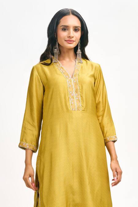 Buy Tanu Malhotra Yellow Cotton, Silk, Organza Embroidery, Polka Dot Print Kurta Dhoti Pant Set Buy_Tanu Malhotra_Yellow Cotton, Silk, Organza Embroidery, Polka Dot Print Kurta Dhoti Pant Set