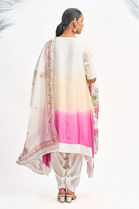 Shop_Tanu Malhotra_White Cotton, Silk, Organza Embroidery Round Neck Ombre Kurta Set _at_Aza_Fashions