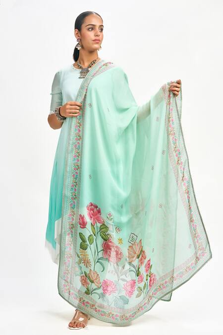 Tanu Malhotra Blue Cotton, Silk, Organza Embroidery Round Neck Neckline Kurta Set Online at Aza Fashions Tanu Malhotra_Blue Cotton, Silk, Organza Embroidery Round Neck Neckline Kurta Set _Online_at_Aza_Fashions