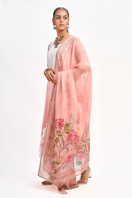 Shop Tanu Malhotra Peach Cotton, Silk, Organza Round Neck Ombre Kurta Set With Printed Dupatta Online at Aza Fashions Shop_Tanu Malhotra_Peach Cotton, Silk, Organza Round Neck Ombre Kurta Set With Printed Dupatta _Online_at_Aza_Fashions