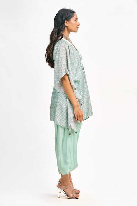 Shop Tanu Malhotra Blue Cotton, Silk Embroidery, Sequins V-neck Floral Butta Print Kaftan Pant Set Shop_Tanu Malhotra_Blue Cotton, Silk Embroidery, Sequins V-neck Floral Butta Print Kaftan Pant Set