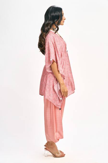 Buy Tanu Malhotra Peach Cotton, Silk Sequins V-neck Floral Print Kaftan Pant Set Buy_Tanu Malhotra_Peach Cotton, Silk Sequins V-neck Floral Print Kaftan Pant Set