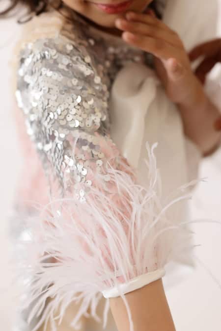 Buy_Janyas Closet_Pink Linen Sequins, Bows, Feathers Victorias Shaded Embellished Dress 