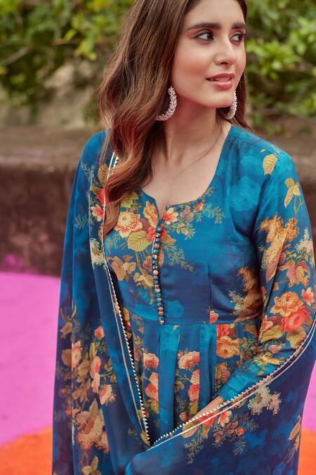 Shop Karaj Jaipur Blue Muslin, Chanderi, Organza Gota Patti, Embroidery Flower Print Anarkali Set Shop_Karaj Jaipur_Blue Muslin, Chanderi, Organza Gota Patti, Embroidery Flower Print Anarkali Set