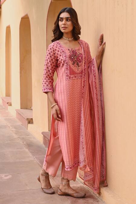 Buy_Karaj Jaipur_Orange Linen, Cotton Gota Patti, Sequins, Zari, Chevron Print Kurta Set 
