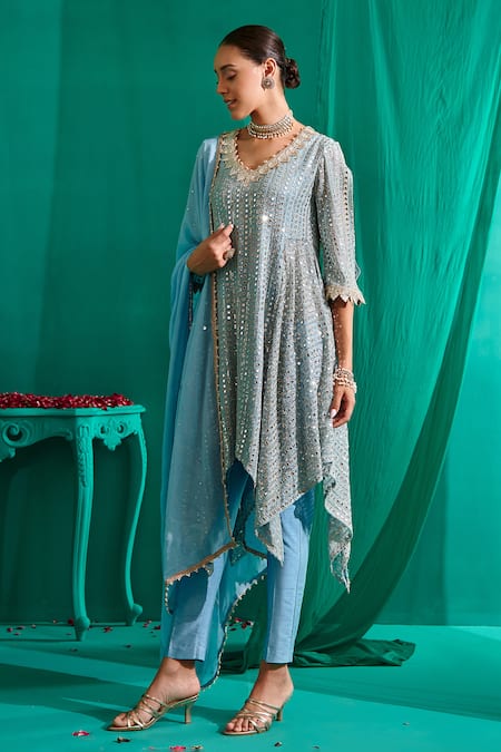 Mustard Moon By Neyha And Vrinda_Blue Georgette, Silk Pearls, Sequins V-neck Mirror Work Kurta Pant Set _Online_at_Aza_Fashions