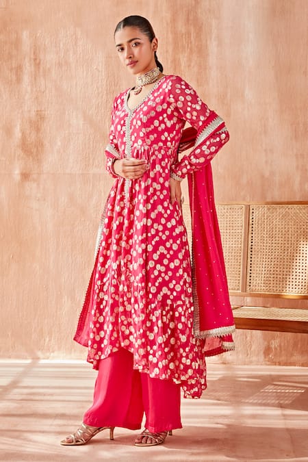 Mustard Moon By Neyha And Vrinda_Pink Georgette, Satin Lace, Embroidery, Sequins V-neck Anarkali Pant Set_Online_at_Aza_Fashions